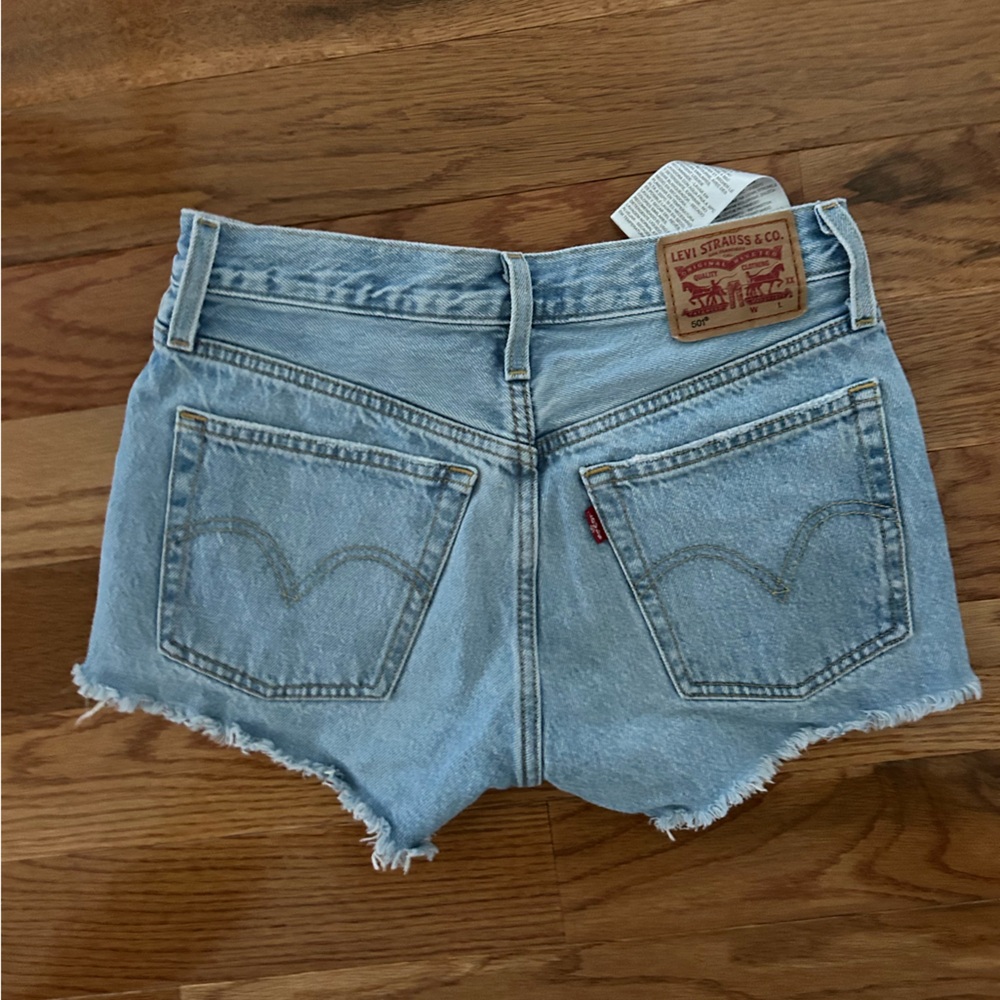 Levis 501 Cut off Denim Shorts